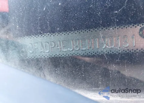 2014 Ford Fiesta Se z USA, uszkodzony, nr VIN 3FADP4EJ8EM190131